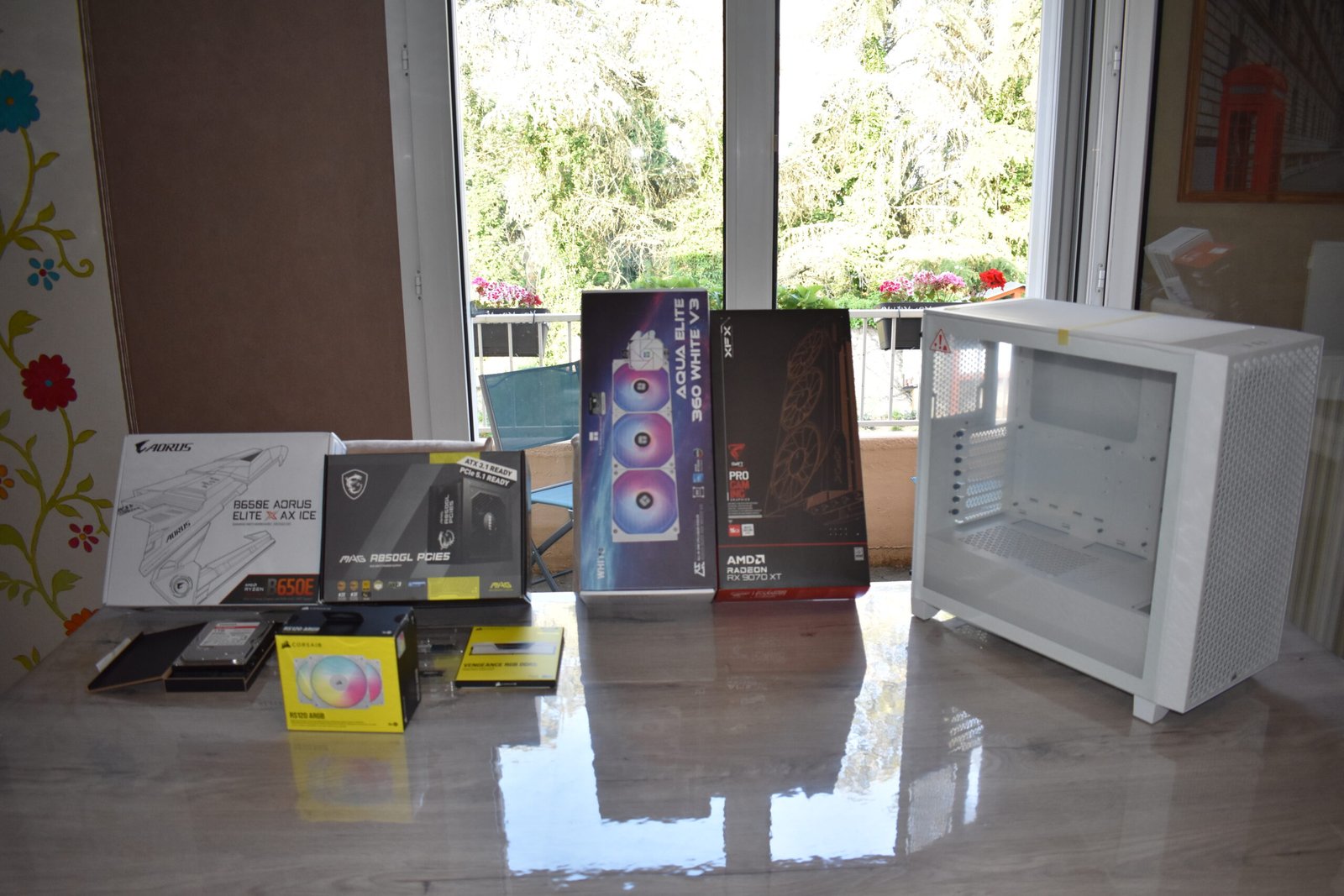 Montage PC CyberSpaceSolution — vue 1